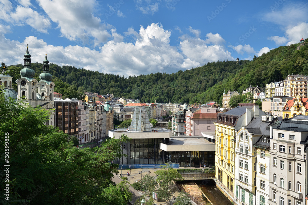Blick auf Karlovy Vary / Karlsbad in Tschechien