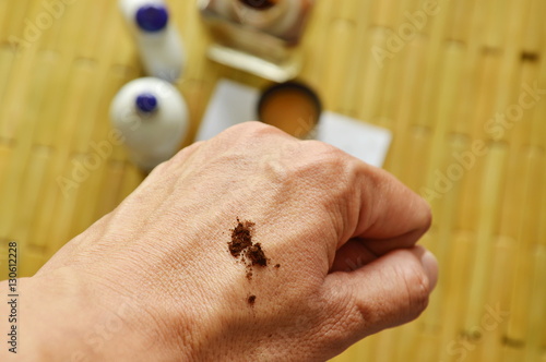 Obraz na plátně dry nasal tobacco on back hand ready for inhale