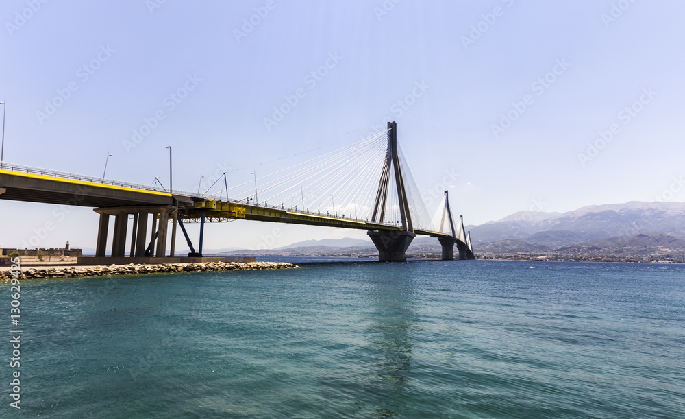 Obraz premium suspension bridge crossing Corinth Gulf strait, Greece.