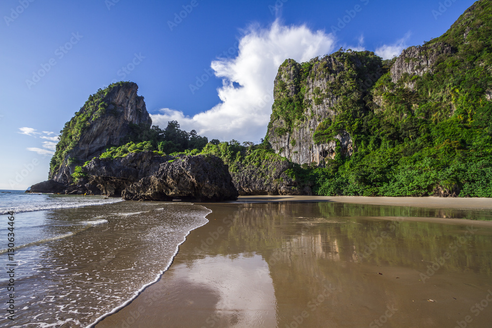 Obraz premium Hat Chao Mai national park, Thailand