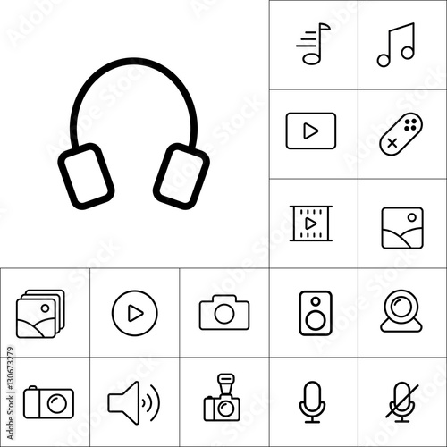 thin line headphones icon on white background, multimedia icons
