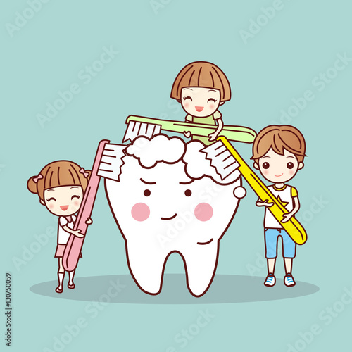 cartoon children brushing white tooth