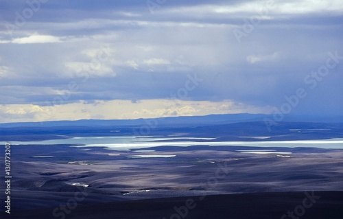 Wolken   ber dem See Kv  slavatn im isl  ndischen Hochland  Sprengisandur-Route  Su  urland  Island  Europa