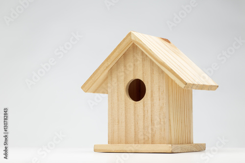 single wooden bird house