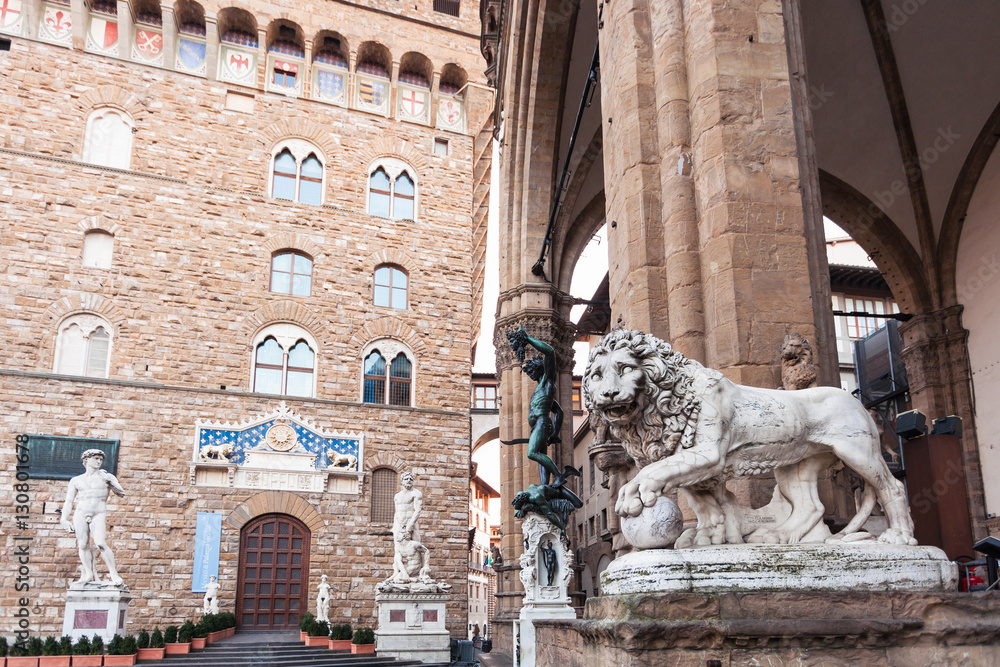 statues in Loggia dei Lanzi and Palazzo Vecchio
