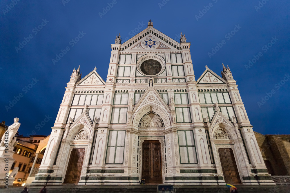 facade of Basilica di Santa Croce in night
