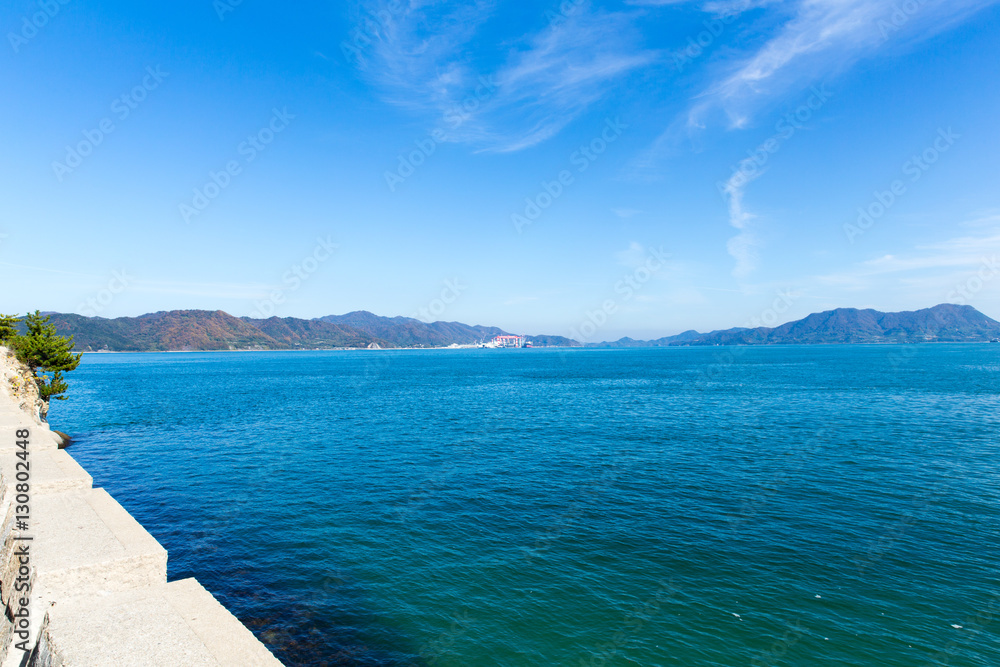 Obraz premium Blue sea and the blue sky.