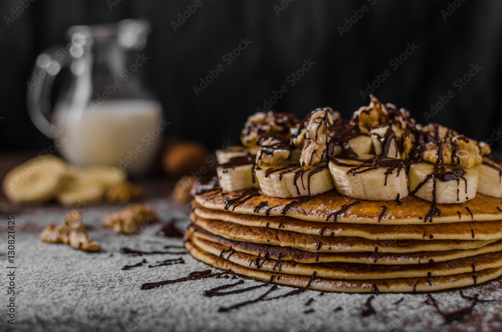 Rustic pancakes with banana