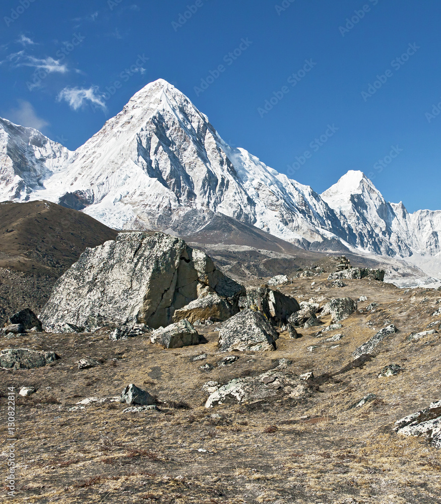 View of the Mount Everest region near Gorak Shep, Nepal, Himalayas
