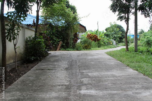 Concrete roads in housing estates. © noomcm