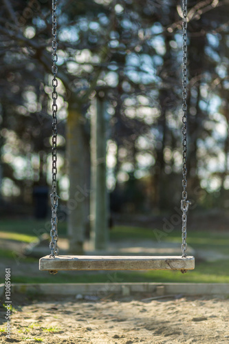 Chain swing © naruedom