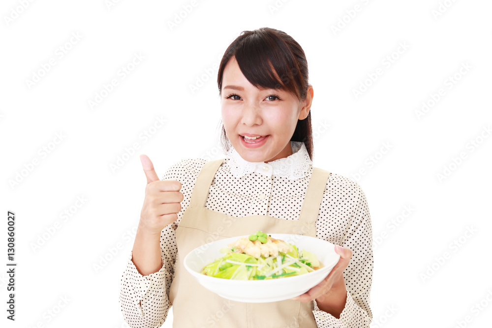 料理を楽しむ主婦　
