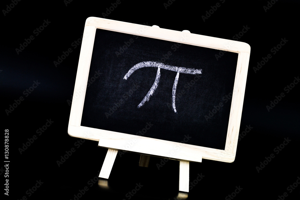 Pi-Symbol auf Tafel Stock-Foto | Adobe Stock