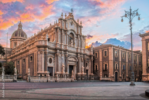 Obraz na plátně Duomo di Catania in HDR