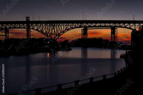 Fototapeta Naklejka Na Ścianę i Meble -  Sunset - Bridges and the Cuyahoga River - Cleveland, Ohio