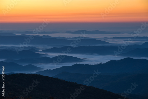 Fototapeta Naklejka Na Ścianę i Meble -  Blue Ridge Mountains, scenic sunrise