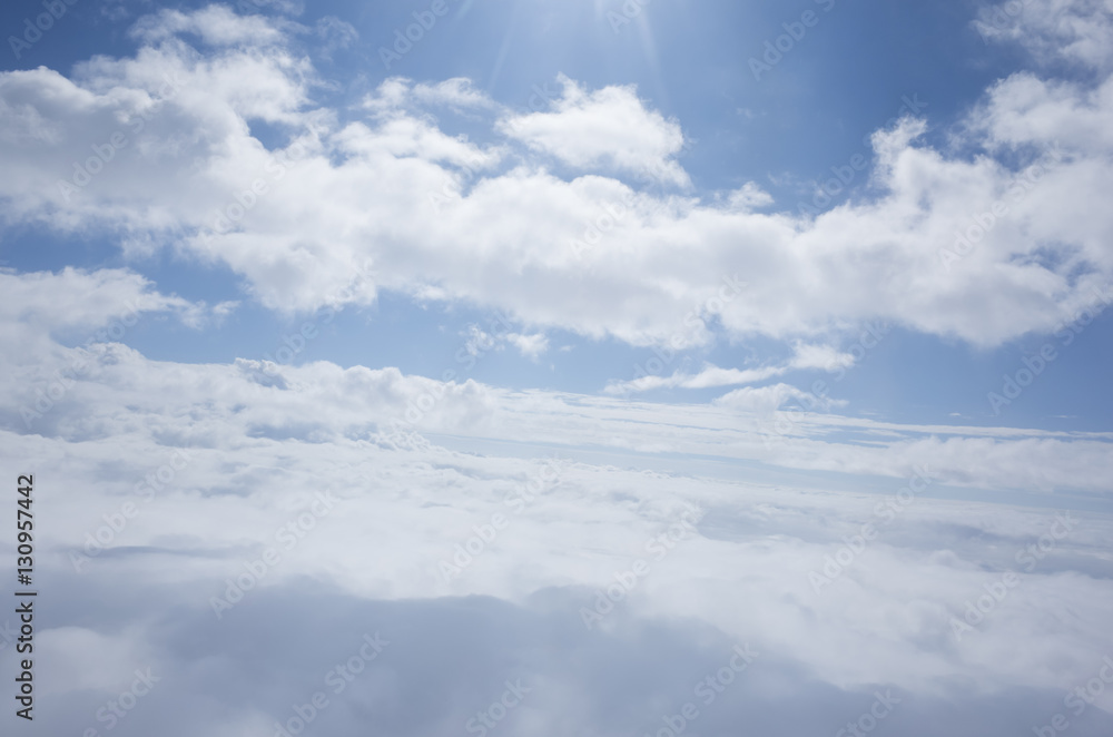 Fototapeta premium 上空の世界