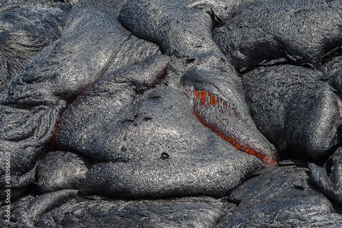 Obraz na płótnie Close up lava flow in lava field