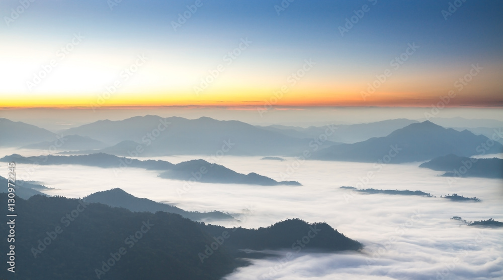  morning sunrise with fog