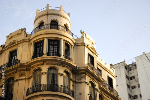Clasical building in Av. Corrientes © Dario Ricardo