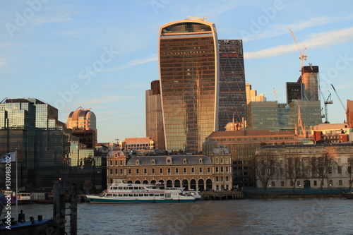 The City of London / Riverside with Custom House and skyscraper 12-2016