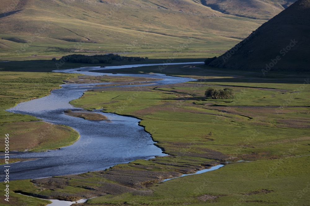 Fototapeta premium Der Orkhon - Fluss in der Mongolei