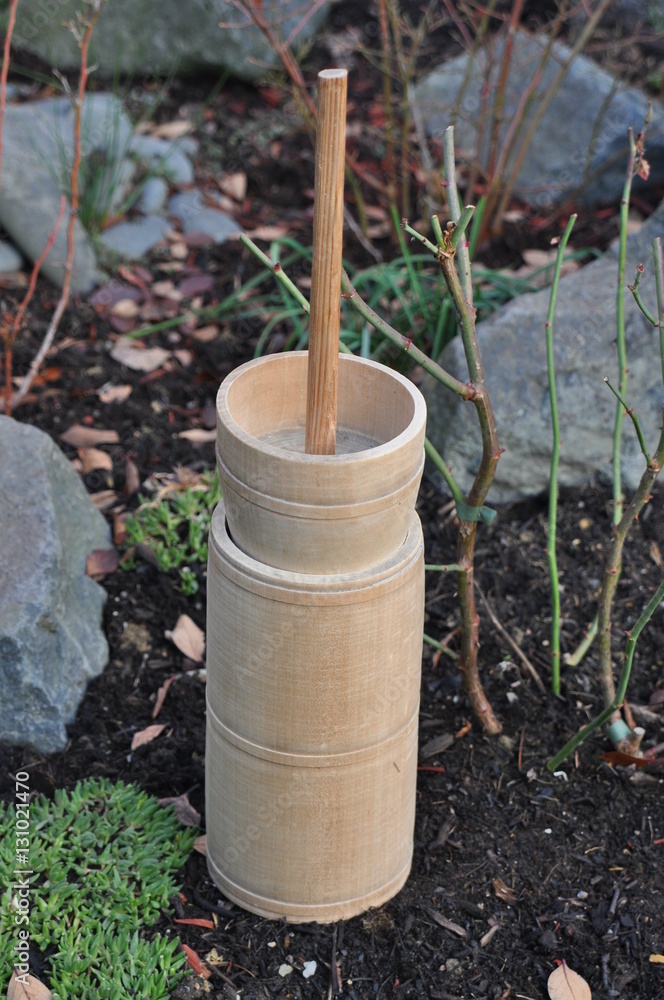Butterstampfer , Butterfass, Holzstampfer Butterstampfer , Butterfass, Holzstampfer