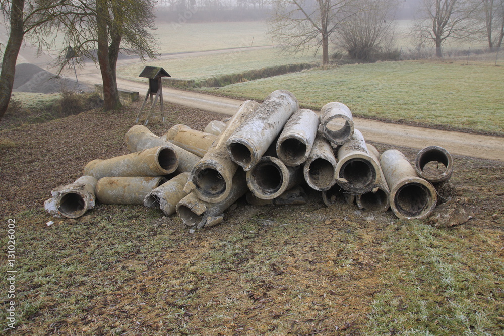 Alte Abwasserrohre Material