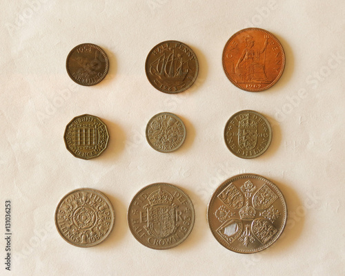 Картината върху платно pre-decimal GBP coins