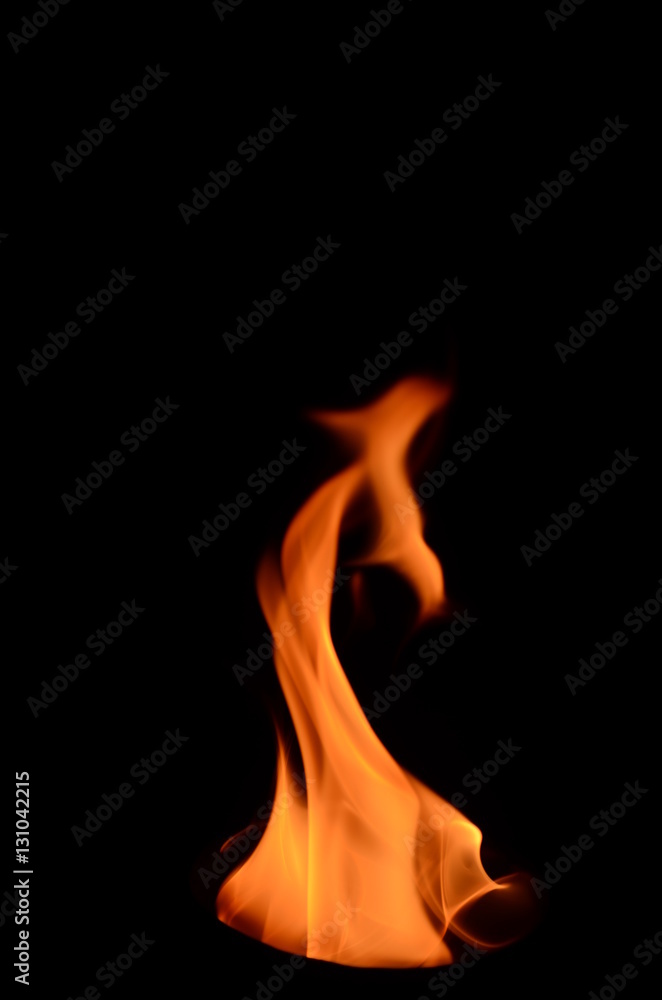 Fototapeta premium züngelnde Flammen