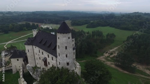 Zamek Bobolice z drona 4K