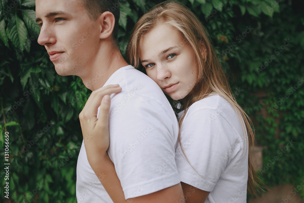 Fototapeta premium love story outdoors