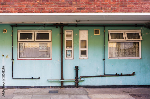 building of an old subsidized housing project in London