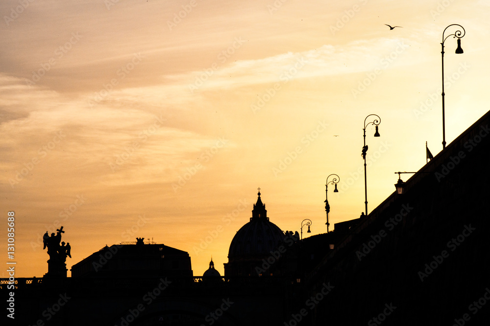 The yellow hour at Rome