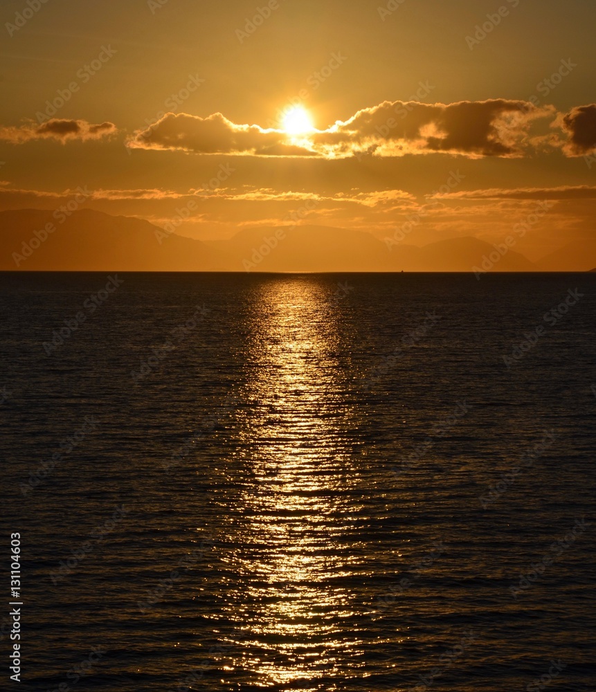 Obraz premium MIDNIGHT SUN AND ECLIPSE, ALTA, NORWAY, LAPLAND, SCANDINAVIA, EUROPE