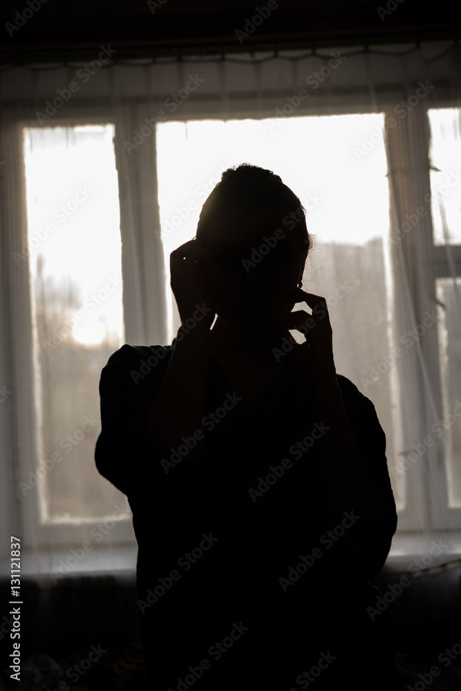 silhouette of girl