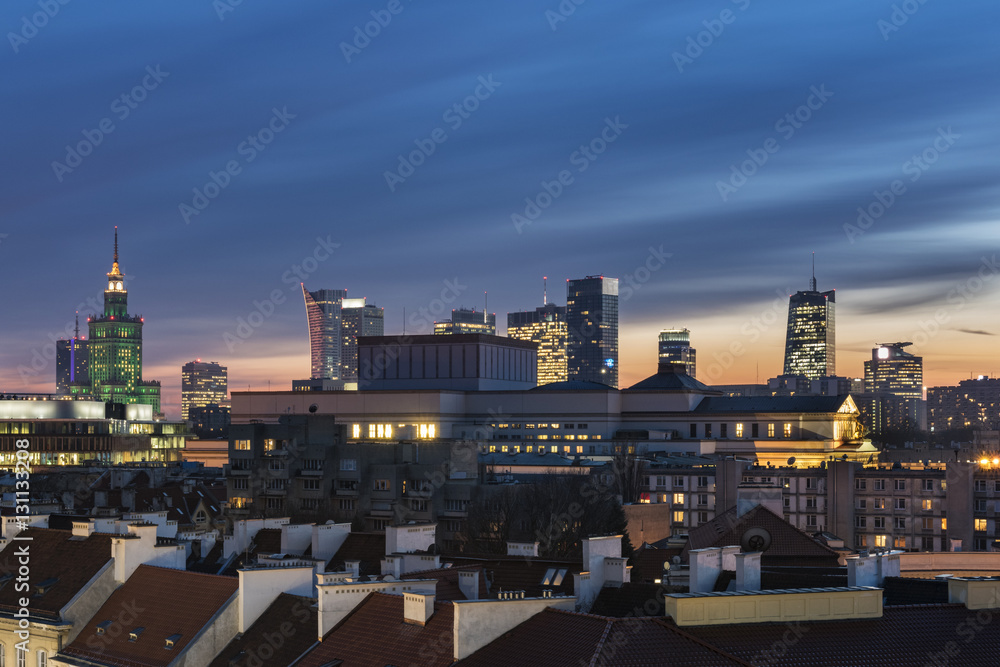Fototapeta premium Zachód słońca nad centrum Warszawy
