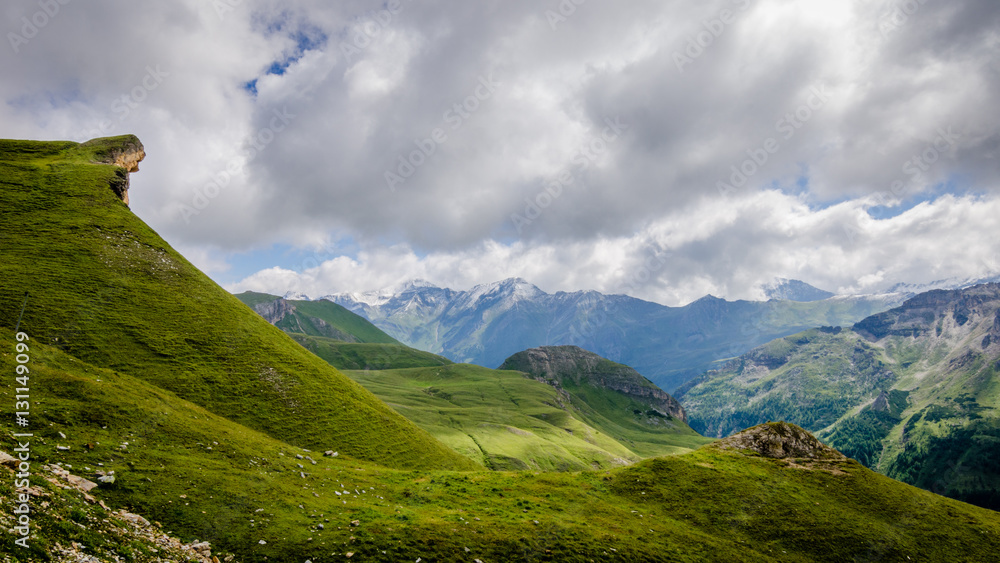 Obraz premium Strada sul Grossglockner in Austria 