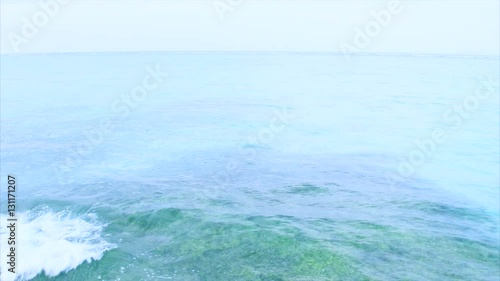 幻想的な砂浜 4K海