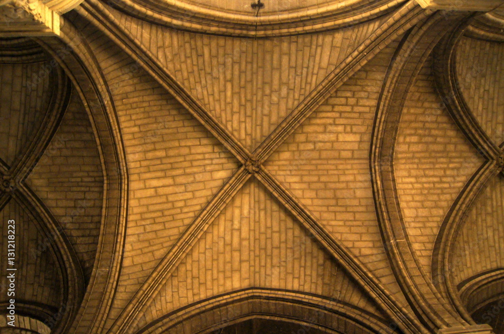 Decke einer Kathedrale