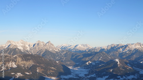 erhabene Gipfel der Tiroler Alpen in Österreich