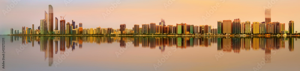 Fototapeta premium Abu Dhabi Skyline