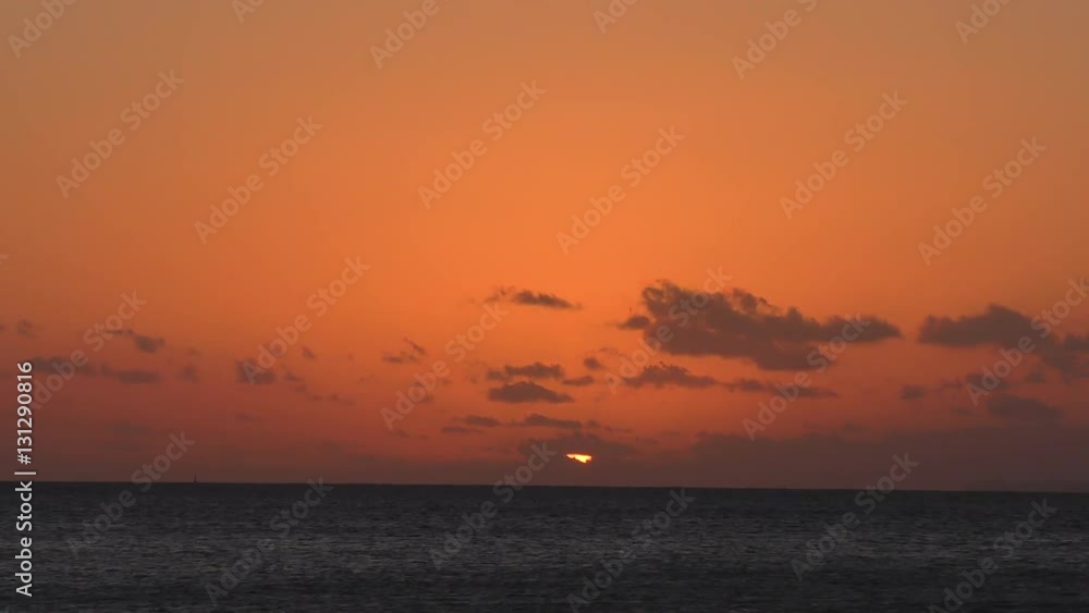 沖縄北谷海岸の夕陽 沖縄北谷海岸の夕陽