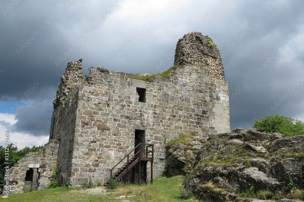 Ruins of Primda castle