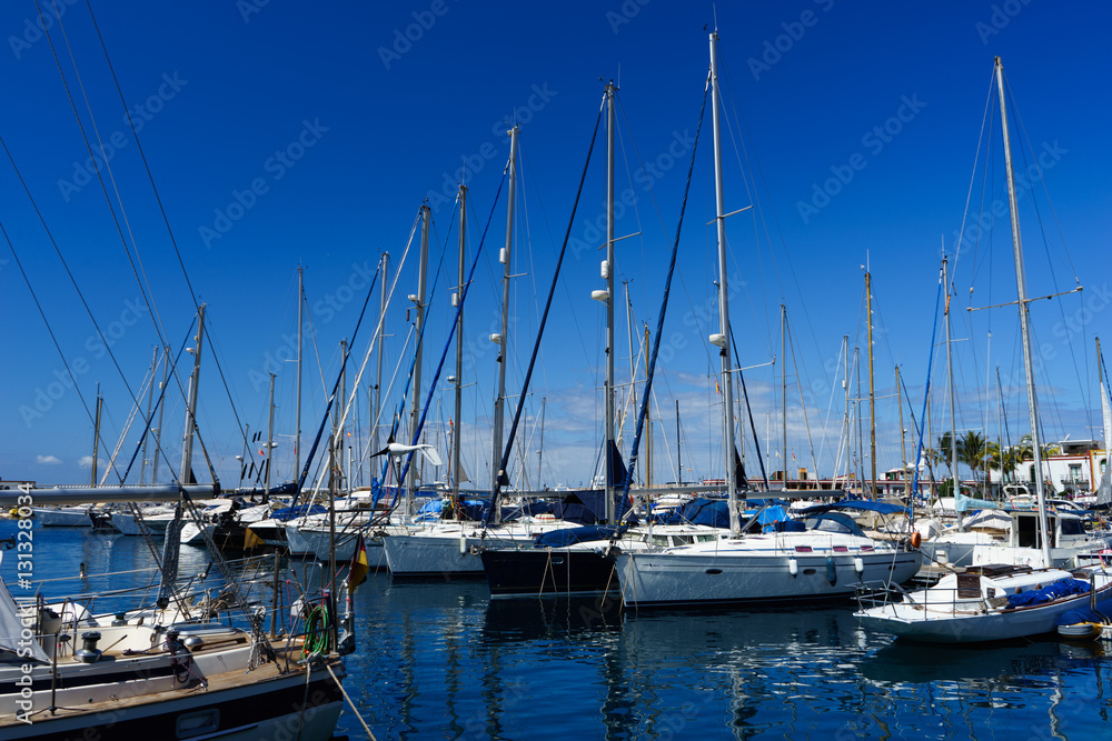 Yacht club, Puerto De Mogan