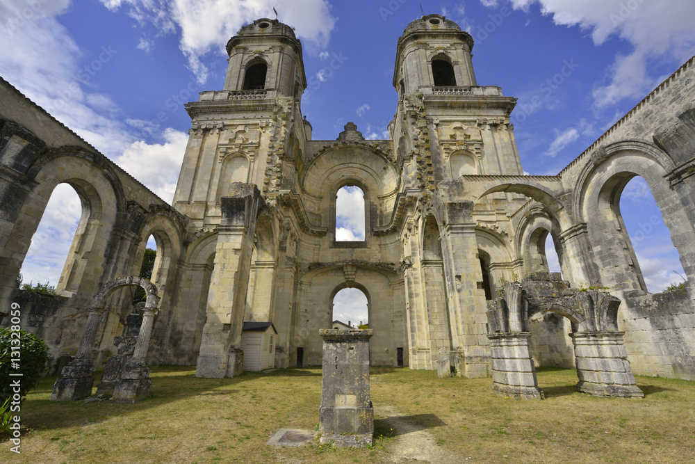 Abbaye Royale de Saint- jean-d'Angely (17400), département de la Charente-Maritime en région  Nouvelle-Aquitaine, France