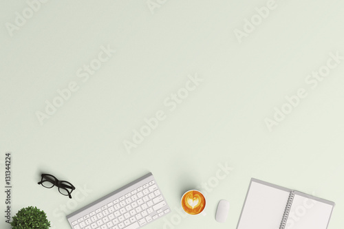 Εκτύπωση καμβά computer keyboard and mouse with coffee on color background