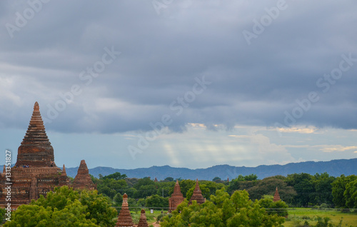 Ancient temples of Bagan © cristinnastoian