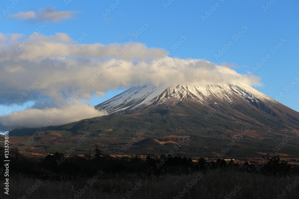 朝霧高原からの富士山頂