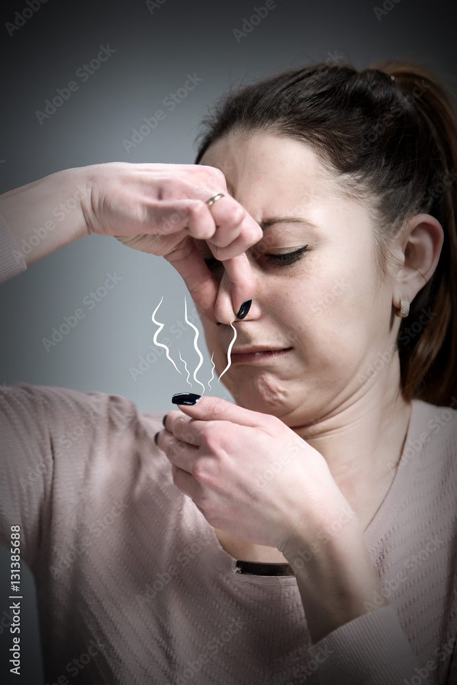 Obraz premium portrait of disgusted woman